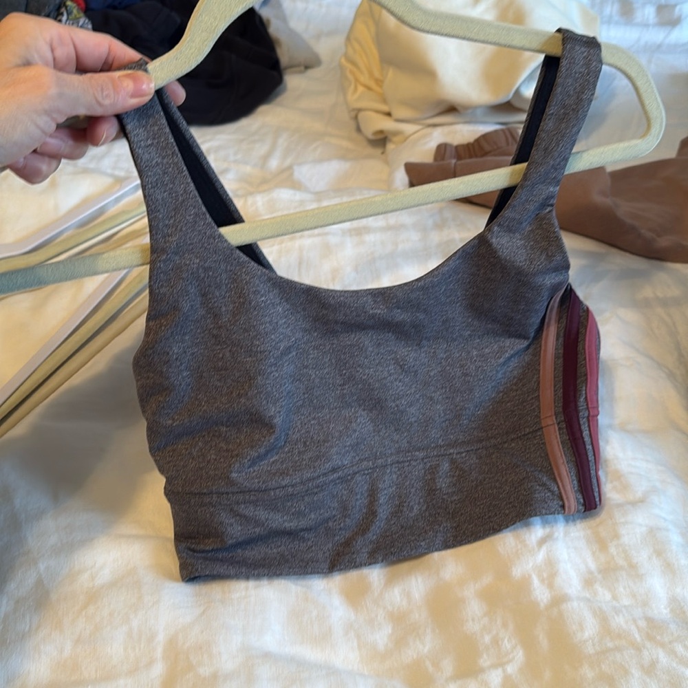 Like New size 6 energy bra